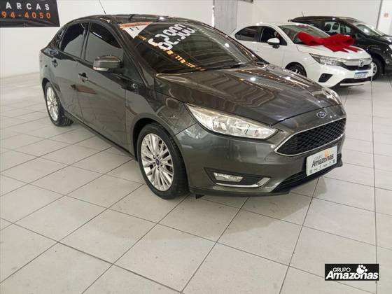 FORD FOCUS 2.0 SE FASTBACK 16V FLEX 4P POWERSHIFT FORD FOCUS 2.0 SE FASTBACK 16V FLEX 4P POWERSHIFT